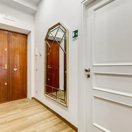 Lovely Loft In The Center Of Rome. Fabrizia