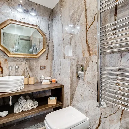 Lovely Loft In The Center Of Rome. Fabrizia Apartament